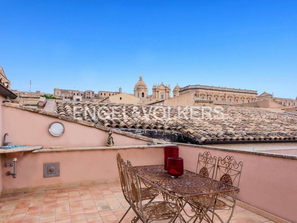 Casa indipendente a Noto in Via Ducezio, 89 - Foto 4