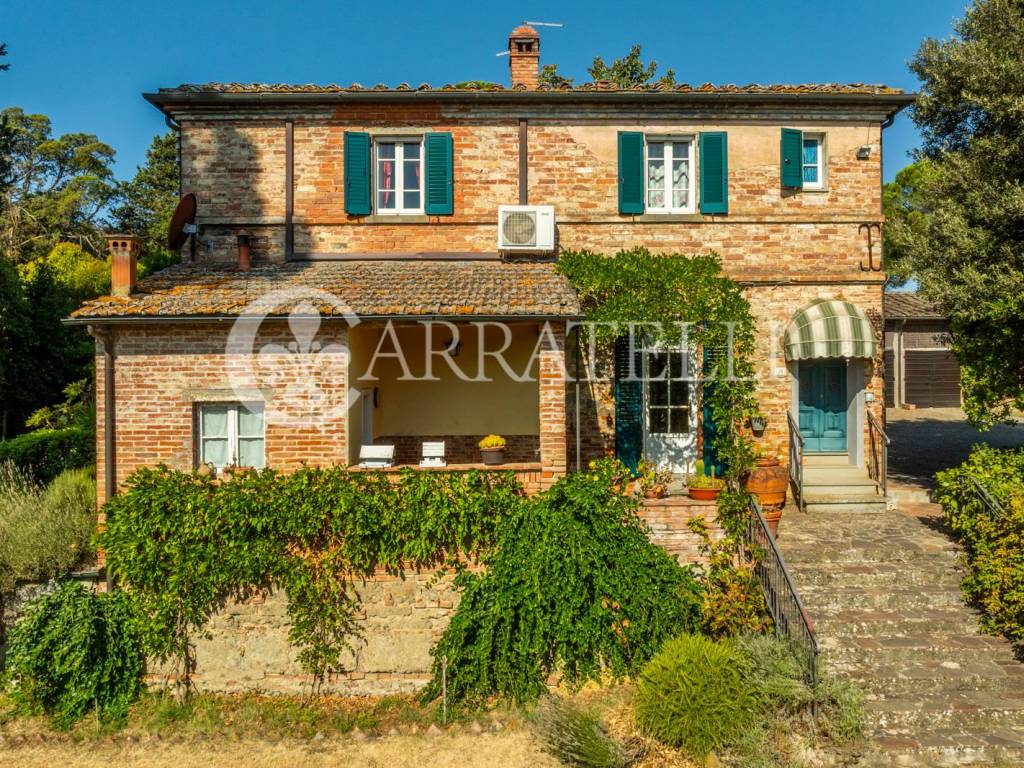 Rustico / casale a Foiano della chiana in Via Lucignano - Foto 2