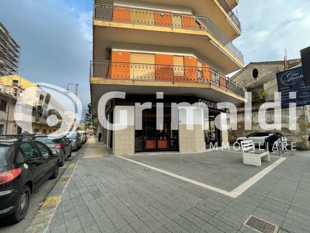 Box / garage a Pontecagnano faiano in Via San Francesco, 22 - Foto 2
