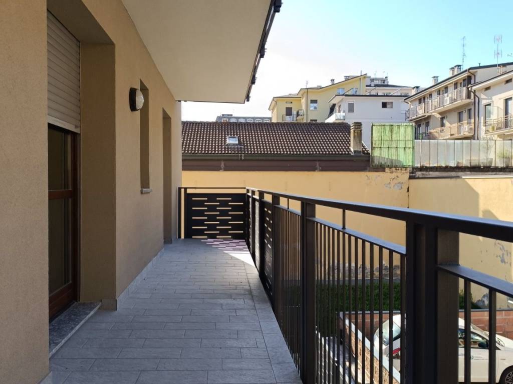Appartamento a Sondrio in Via Cesare Battisti, 80 - Foto 2