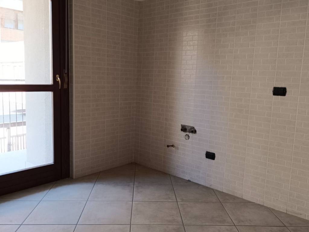 Appartamento a Sondrio in Via Cesare Battisti, 80 - Foto 3