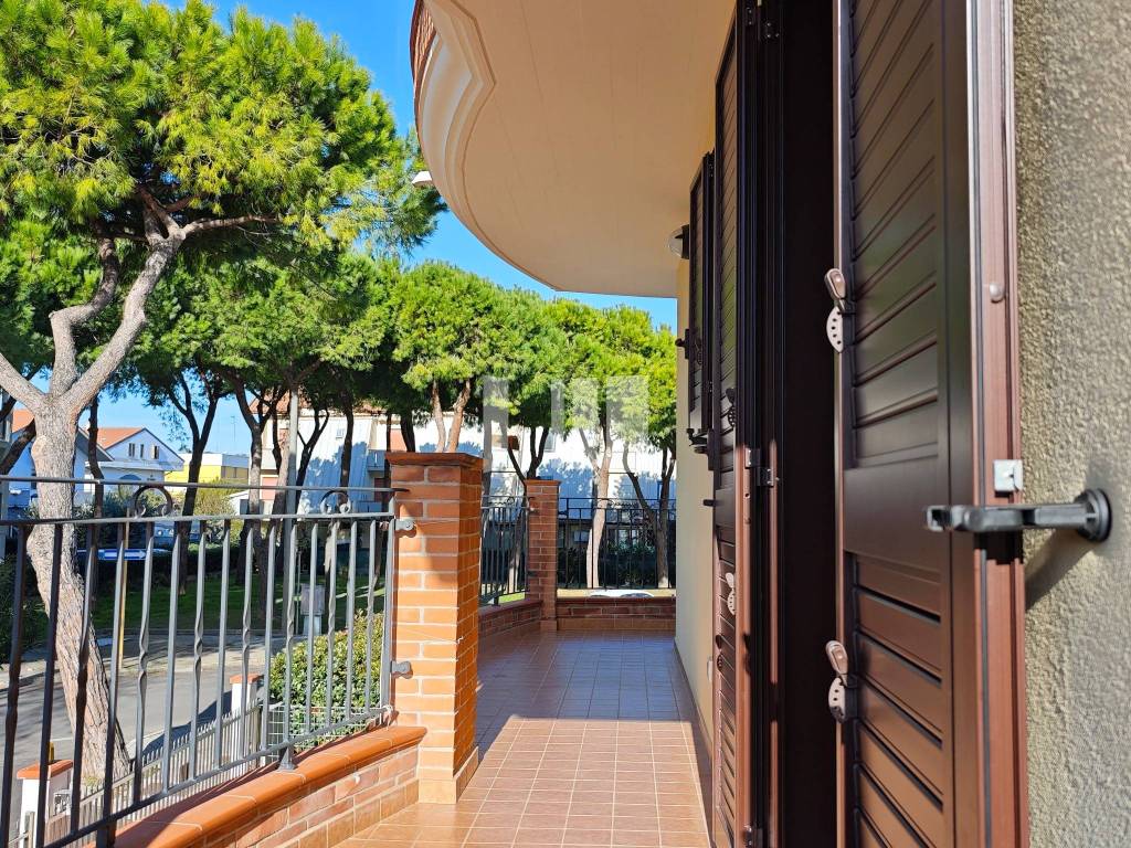 Appartamento a Giulianova in Viale dei Pini, 3 - Foto 2