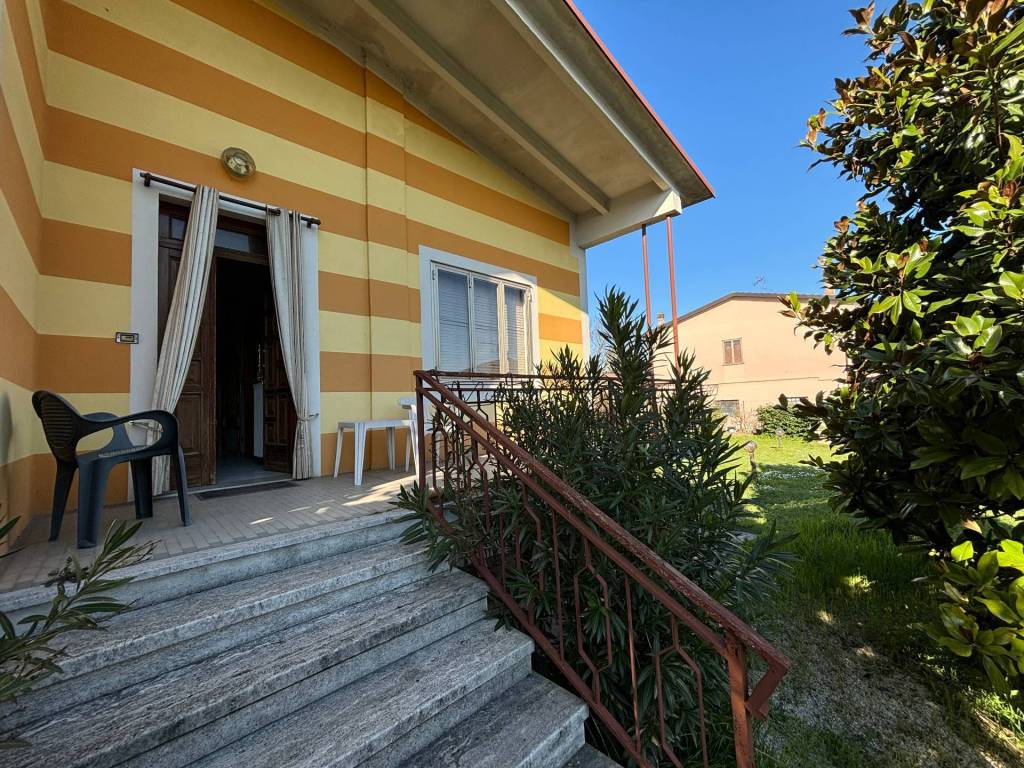 Villa a Rodigo in Via Allende, 13 - Foto 4