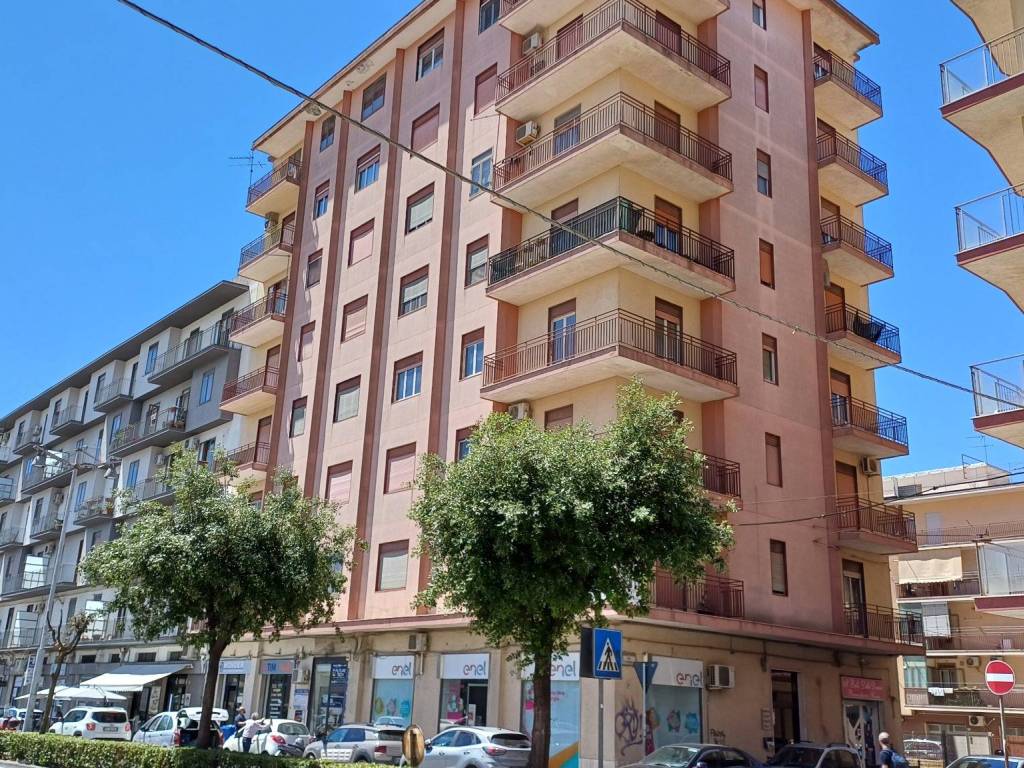 Appartamento a Caltagirone in Via Sardegna, 21 - Foto 2
