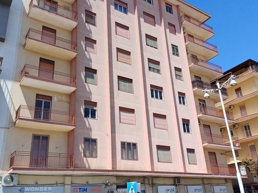 Appartamento a Caltagirone in Via Sardegna, 21 - Foto 3