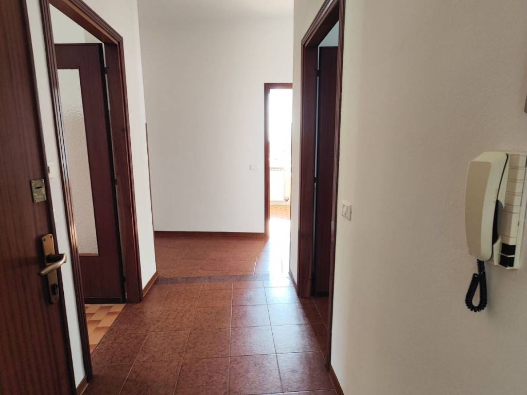 Appartamento a Dorno in Piazza Don Luigi Galassi - Foto 5