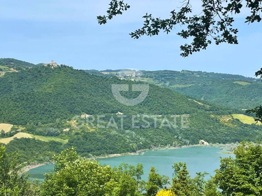 Rustico / casale a Gubbio in Frazione Caresto - Foto 3