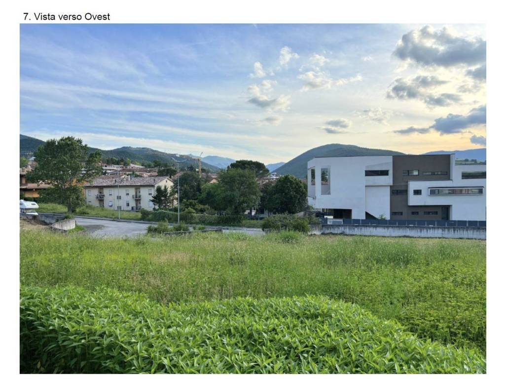 Terreno a Fabriano in VIA DON PASQUALE MERLONI - Foto 3