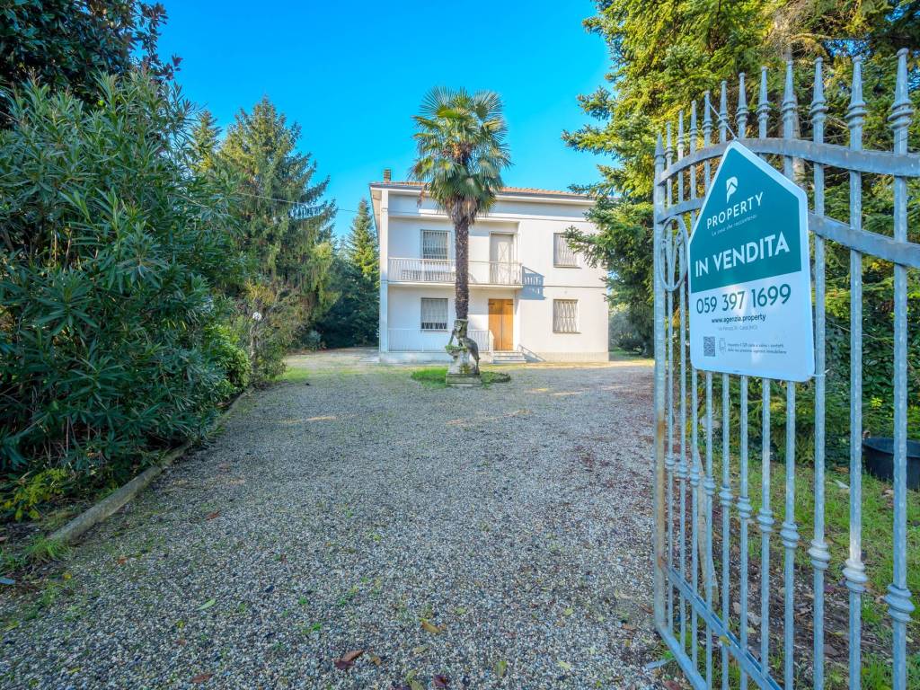 Villa a Carpi in Strada Statale di Correggio - Foto 3
