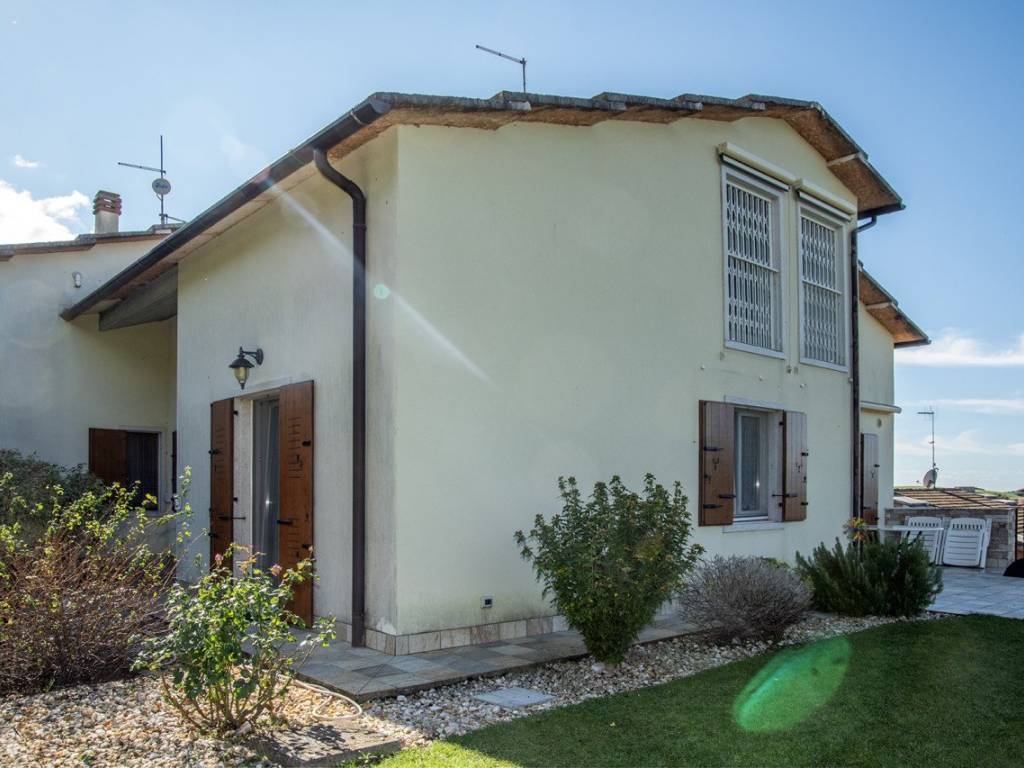 Villa a Cerro veronese in Via Don Albrigi - Foto 3