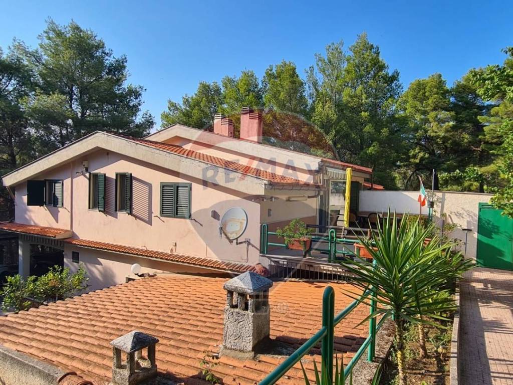 Villa a Vieste in Località Piano Piccolo - Foto 5