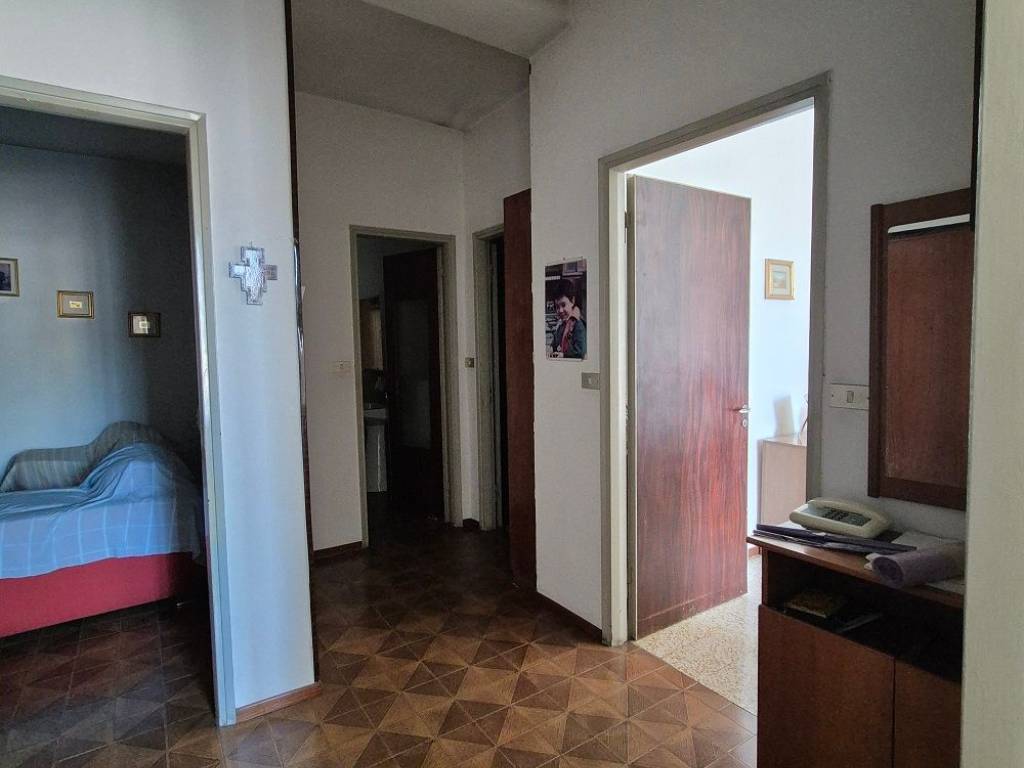 Appartamento a Barzanò in Via Giuseppe Verdi - Foto 2