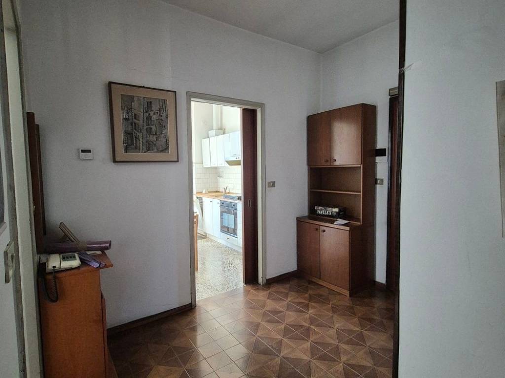 Appartamento a Barzanò in Via Giuseppe Verdi - Foto 3