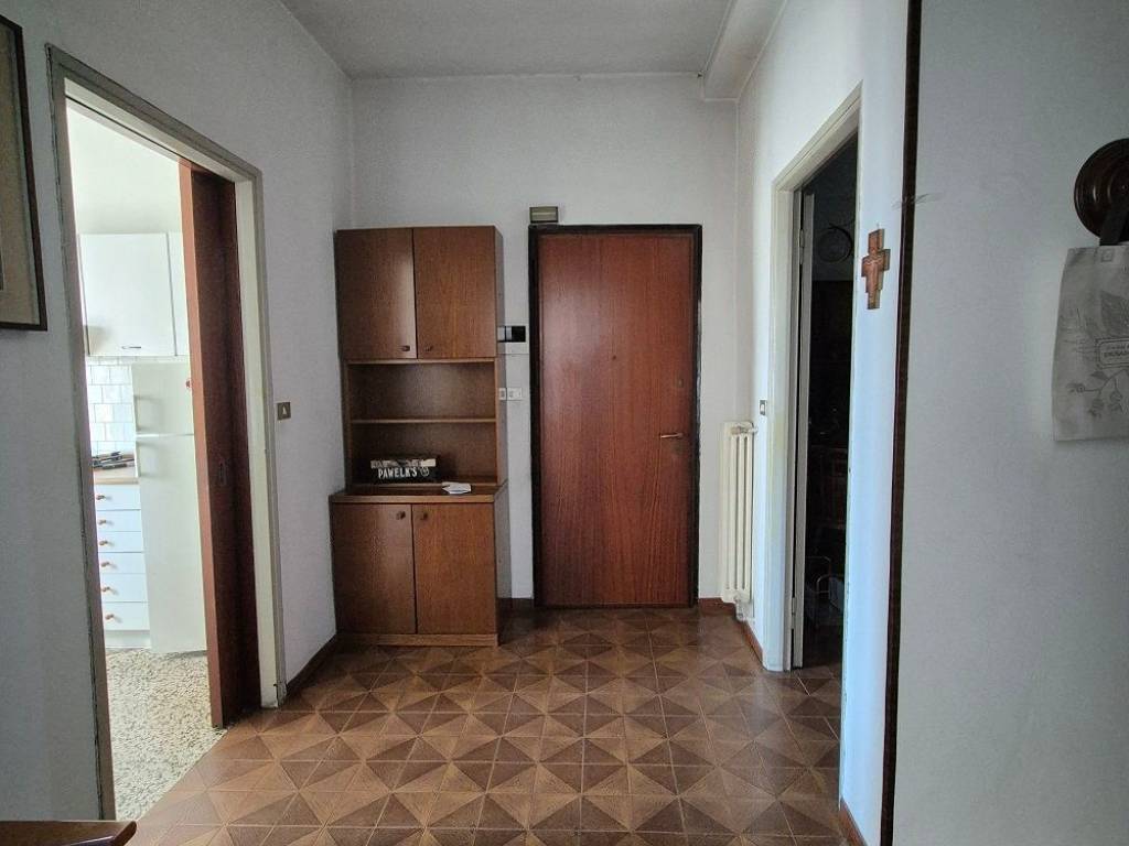 Appartamento a Barzanò in Via Giuseppe Verdi - Foto 4