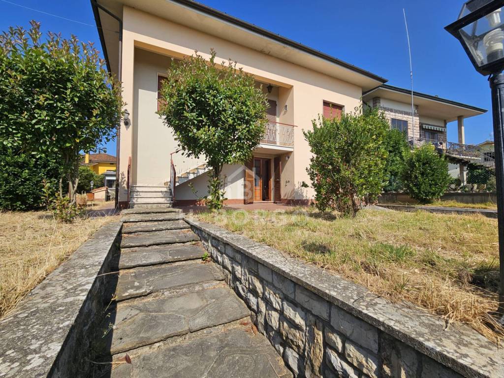 Casa indipendente a Buggiano in Via Landini, 12 - Foto 3