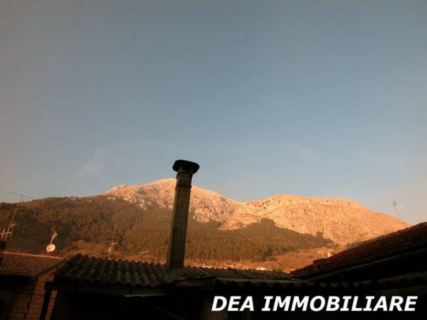 Casa indipendente a Celano in Via Filippo Carusi, 13 - Foto 3