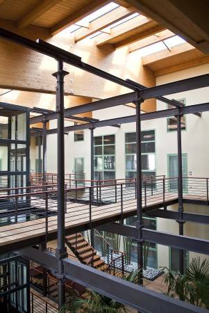 Loft / open space a Varallo in Via Mario Tancredi Rossi - Foto 2