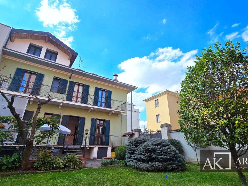 Villa a Novara in Via Gaggini, 6 - Foto 2