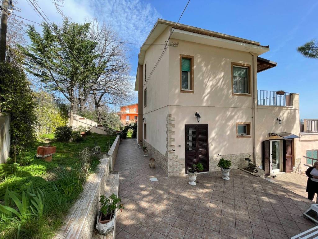 Villa a Collecorvino - Foto 5