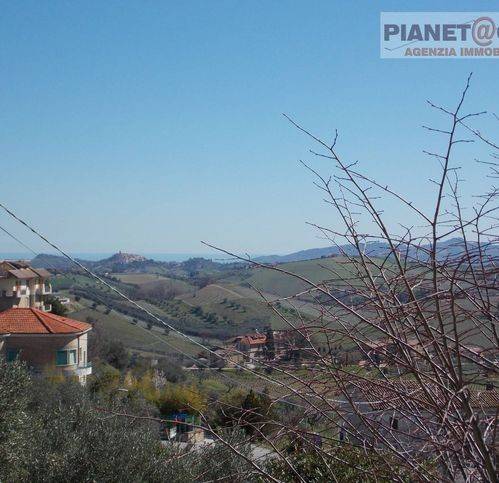 Appartamento a Castorano in Via F. Orazi - Foto 2