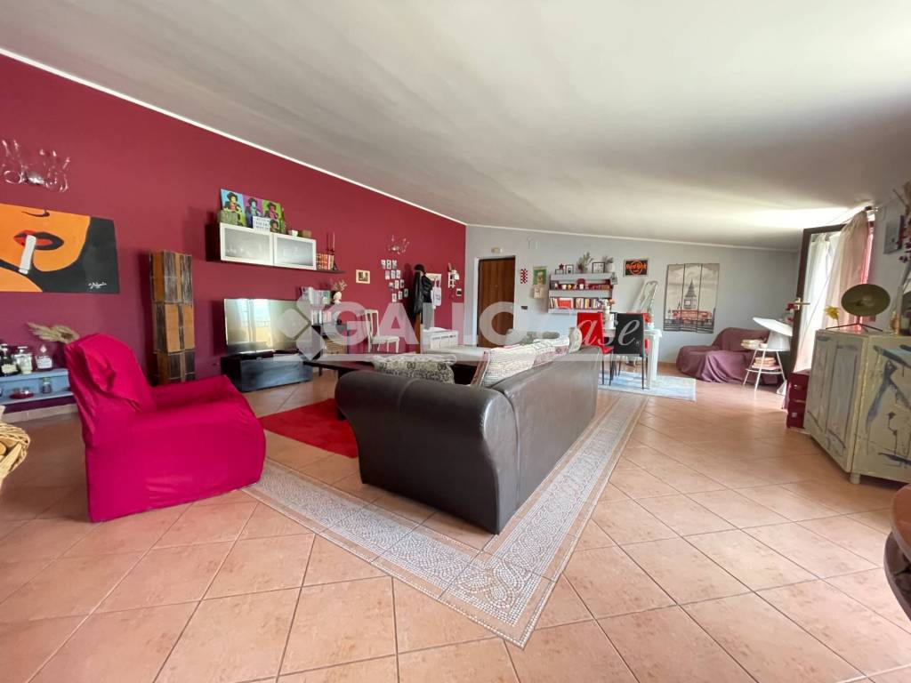 Appartamento a Cosenza in Via Metaponto, 17 - Foto 2