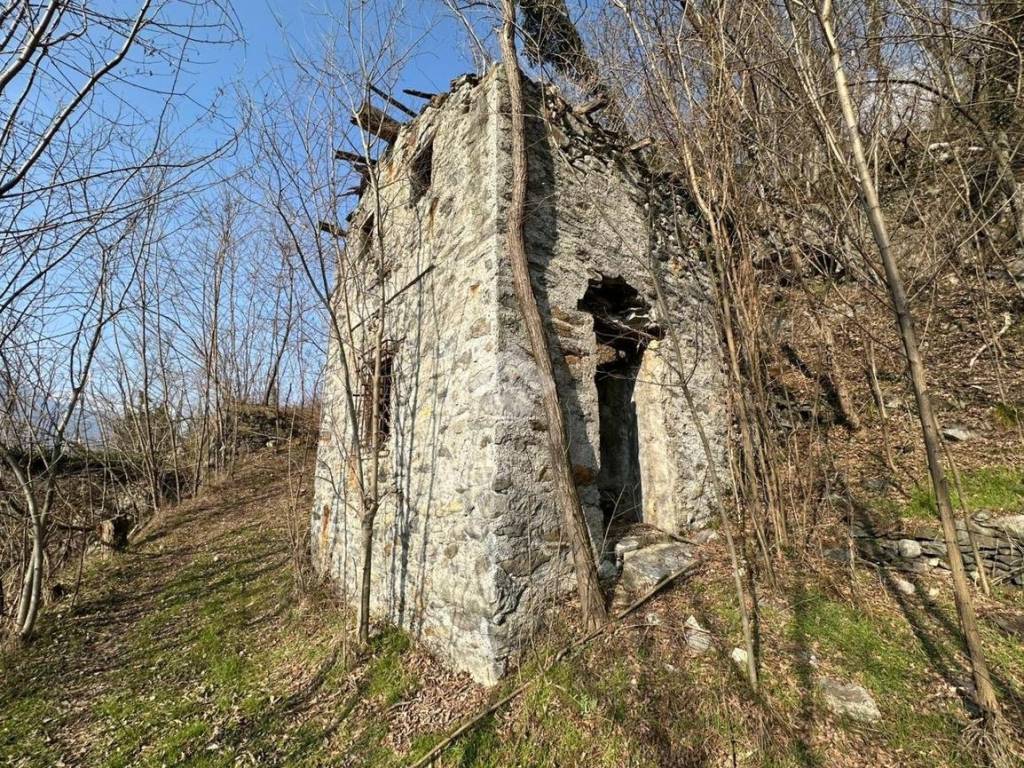 Terreno a Berbenno di valtellina in VIA CAMPO SPORTIVO - Foto 2