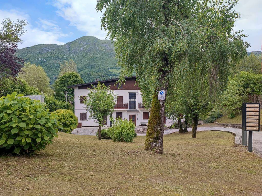 Appartamento a Cremeno in Via Madonnina, 6 - Foto 2
