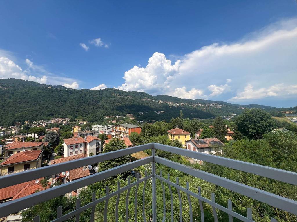 Appartamento a Como in Via Gnocchi Don Carlo - Foto 4