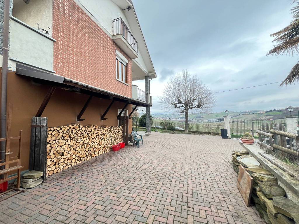 Villa a Canelli in Corso della Libertà, 19 - Foto 4