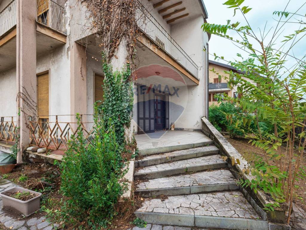 Casa indipendente a Fagnano olona - Foto 5