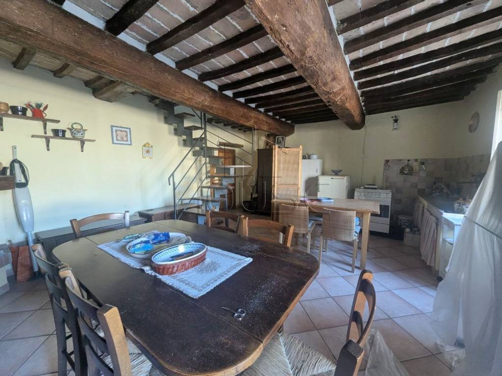 Appartamento a Umbertide in Via Cortonese - Foto 5