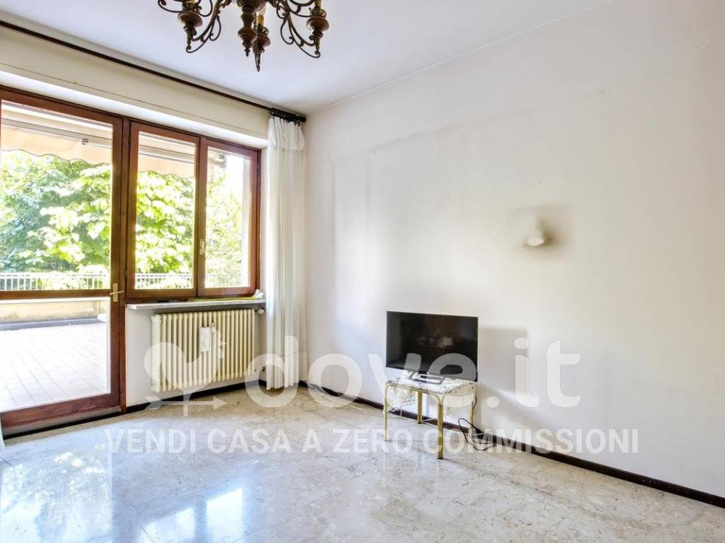 Appartamento a Luino in Viale Amendola, 30 - Foto 5