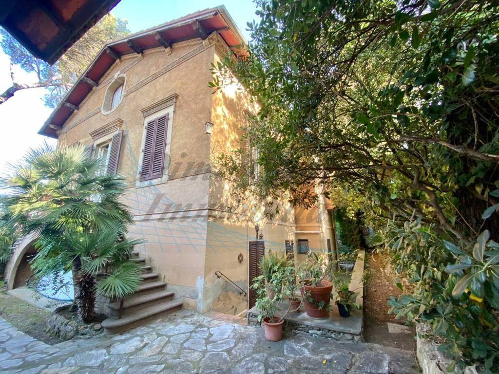 Villa a Rosignano marittimo in Via D. Martelli - Foto 5
