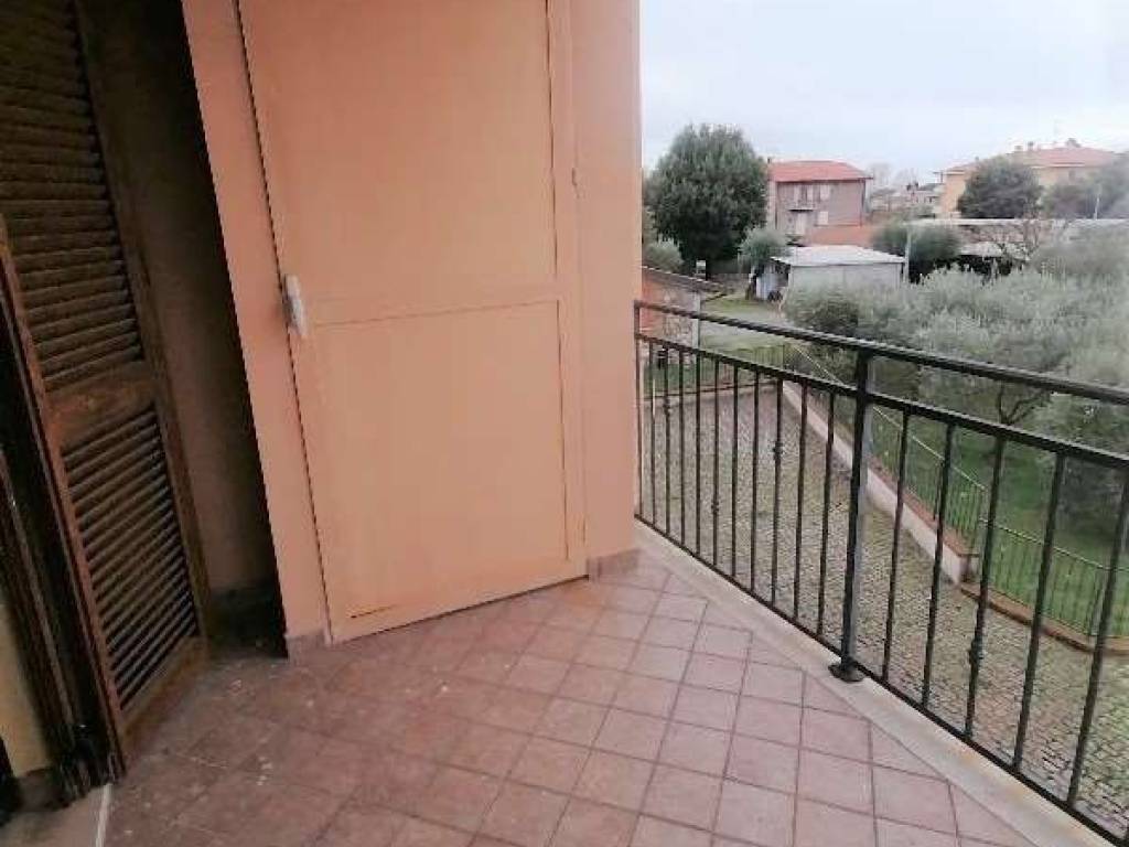 Appartamento a Passignano sul trasimeno in via dell'agricoltura - Foto 5