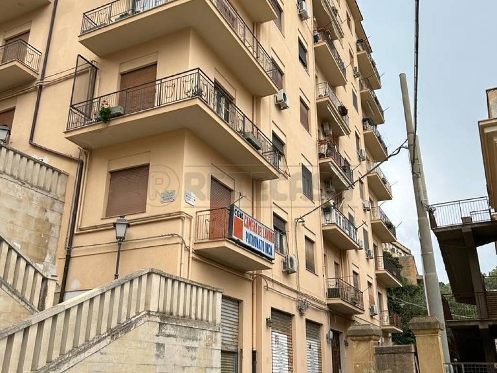 Appartamento a Caltanissetta in via melfa , 29 - Foto 2