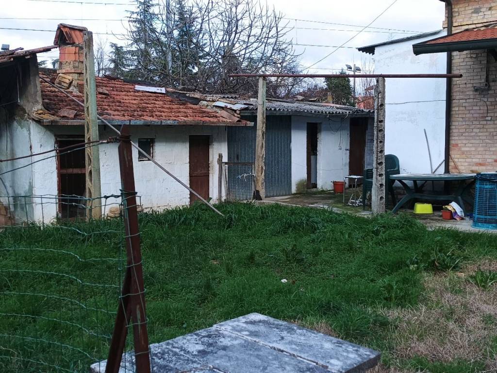 Villa a Bastia umbra in Via Mario Angelucci - Foto 3