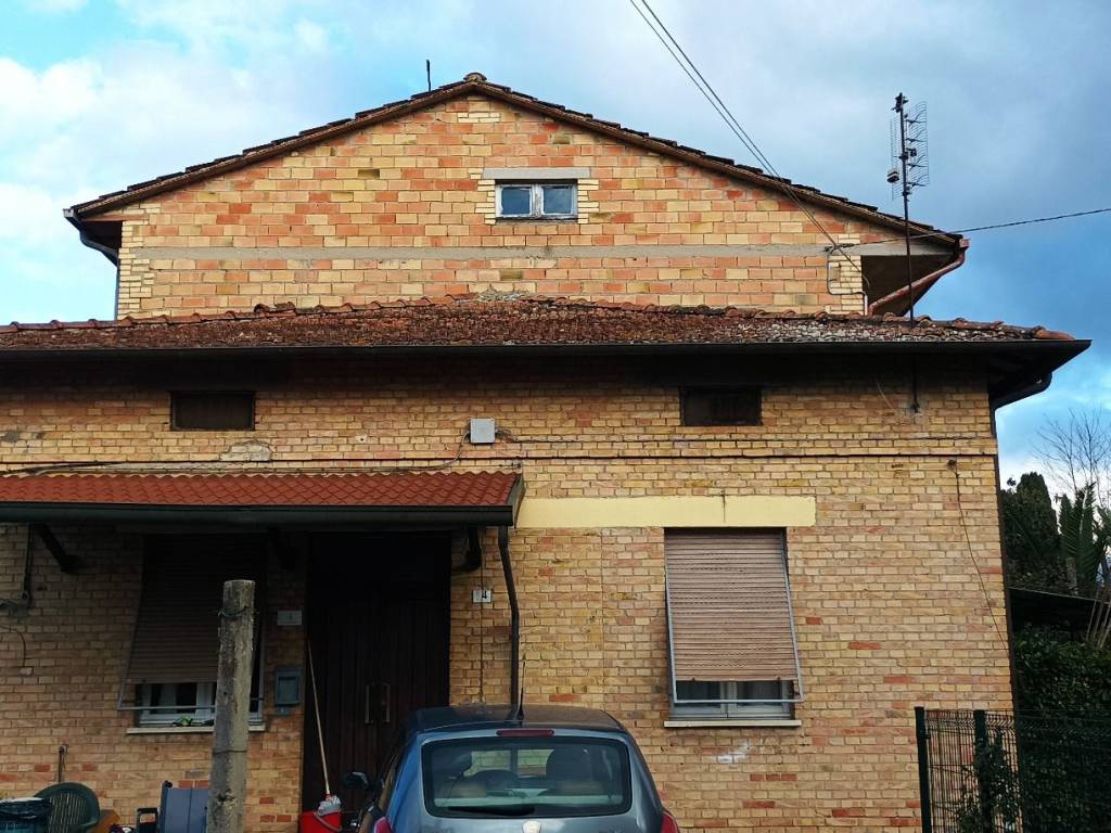 Villa a Bastia umbra in Via Mario Angelucci - Foto 4