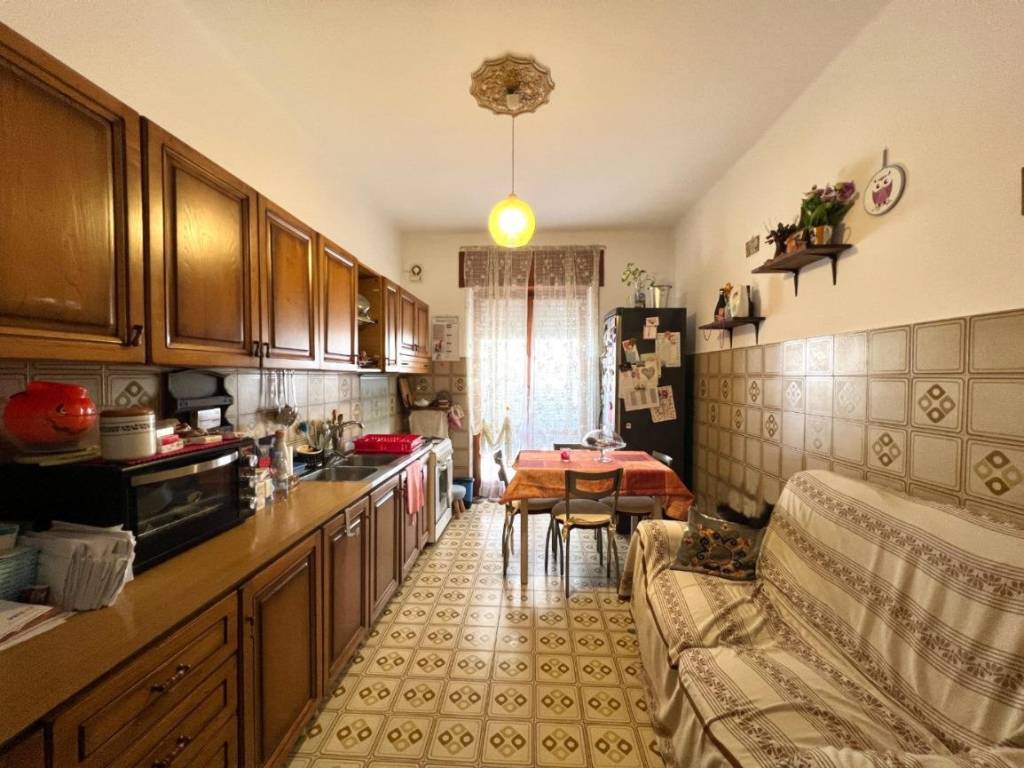 Appartamento a Ceglie messapica in Via Milano, 44 - Foto 5