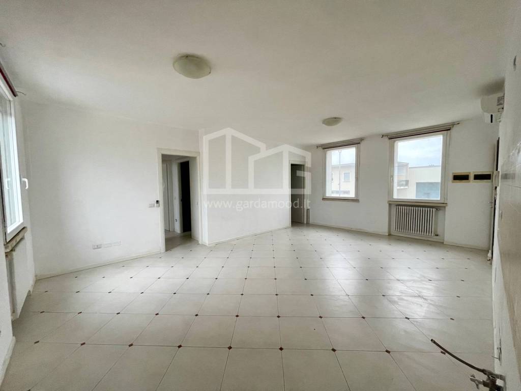 Appartamento a Volta mantovana in Via Piemonte, 11 - Foto 3