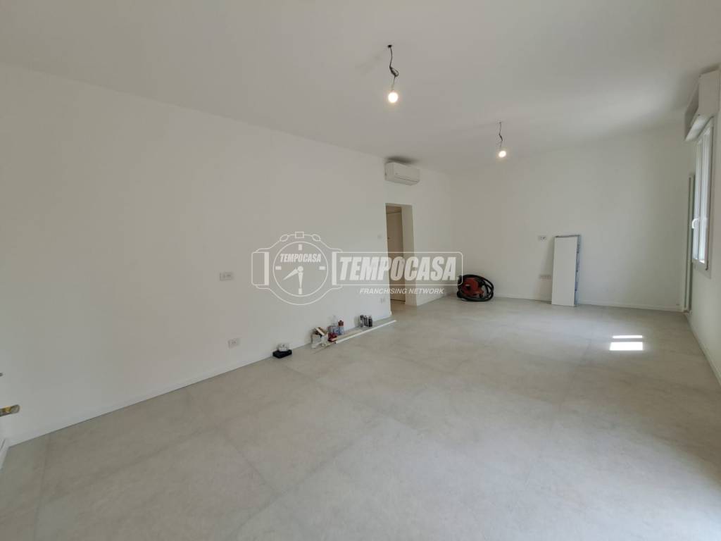 Appartamento a Modena in Via VERATTI - Foto 2