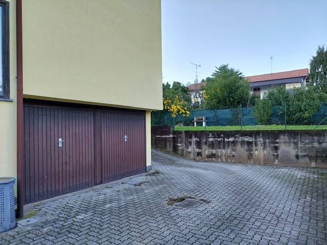 Appartamento a Albizzate in Via Monte Rosa, 17 - Foto 4