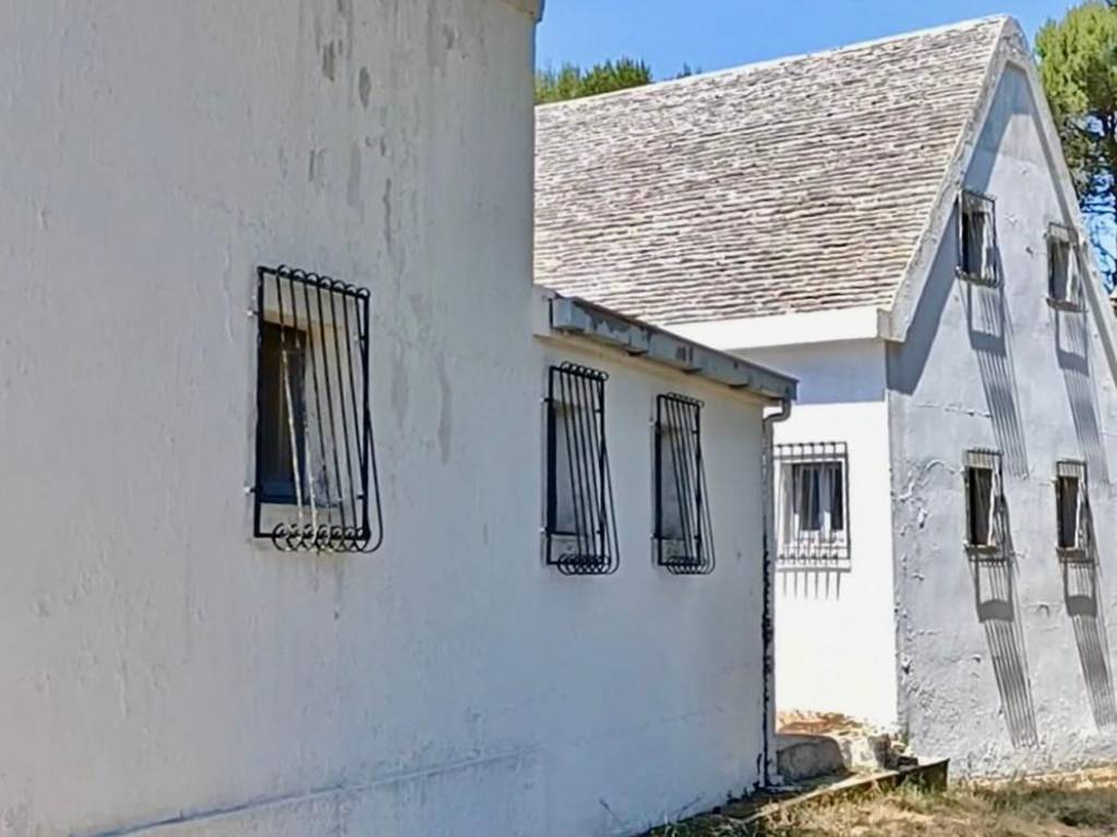 Rustico / casale a Martina franca in Strada Redentore-Trasconi Zona F, 8 - Foto 2