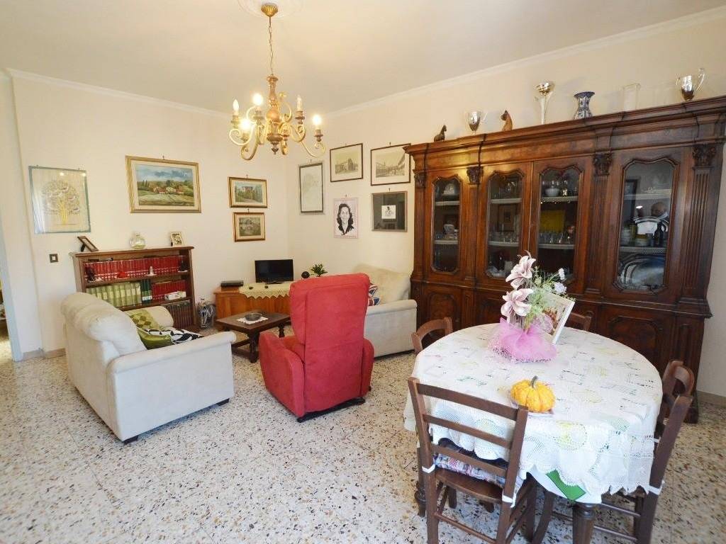 Appartamento a Lucca in Lucca, Via Sant'Anna - Foto 5