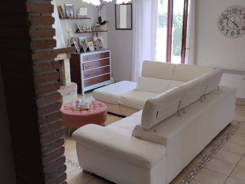 Villa a Fondi in Via Diversivo Acquachiara - Foto 5