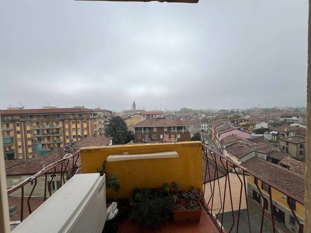 Appartamento a Cremona in Via Magenta, 48 - Foto 2