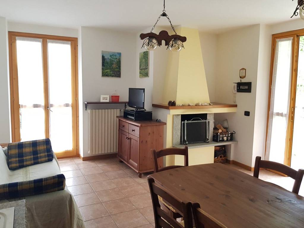 Appartamento a Chiesa in valmalenco in Contrada Battaini, 21 - Foto 5