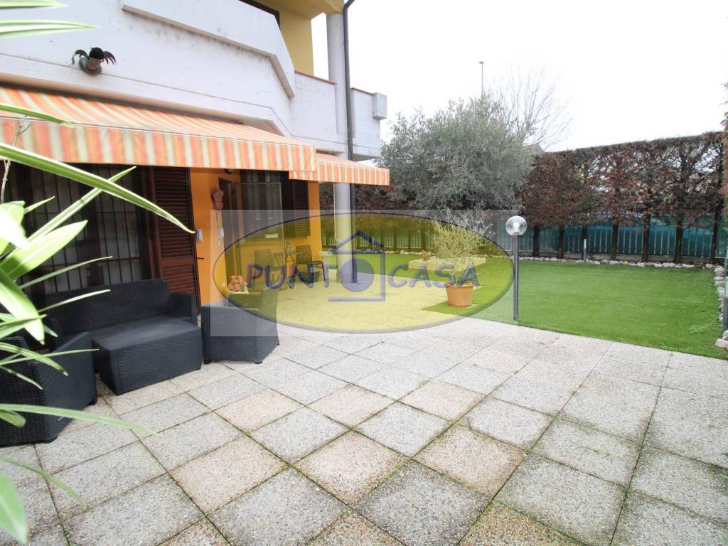 Villetta a schiera a Massalengo in Viale Liberazione - Foto 5