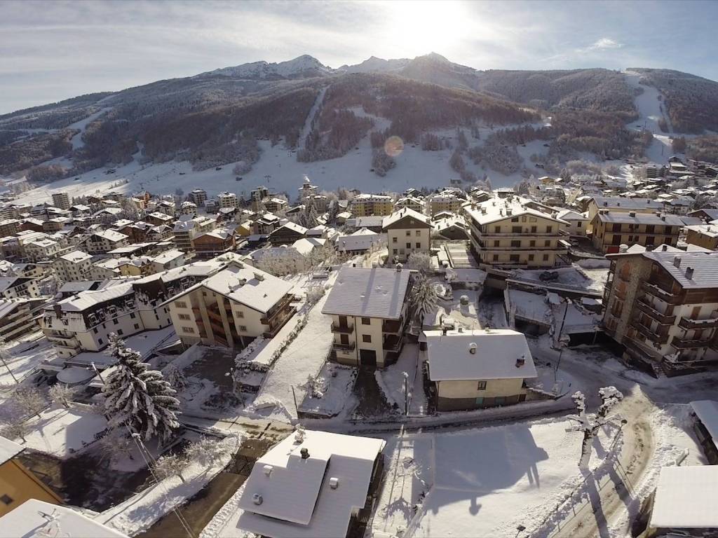 Appartamento a Aprica in Via Dosso, 7 - Foto 3