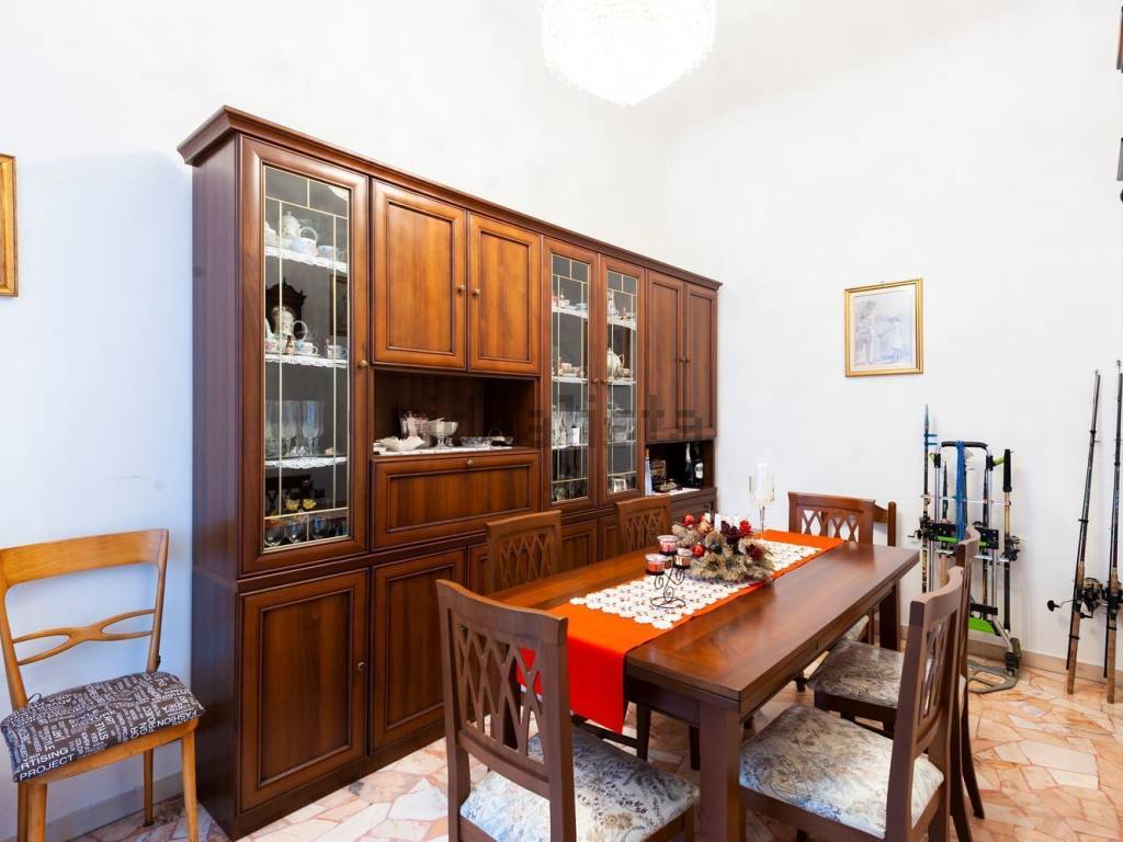 Appartamento a Savona in Via XX settembre - Foto 2