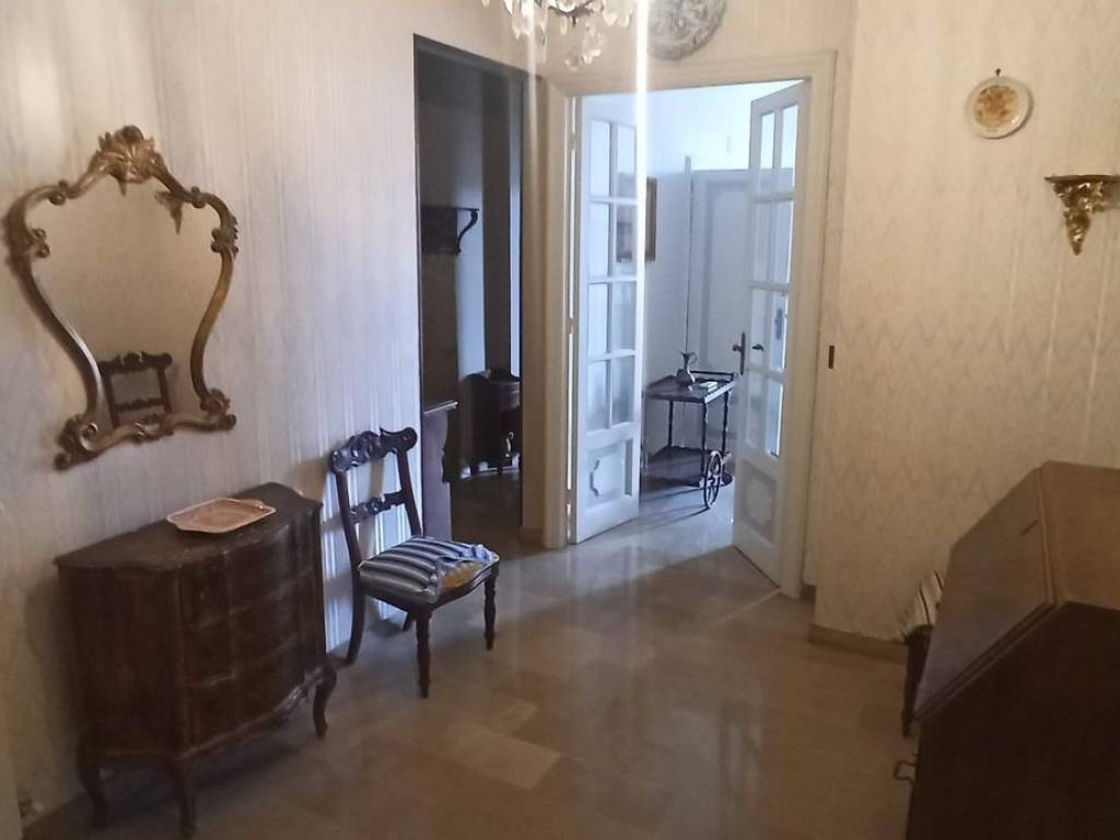 Appartamento a Savona in Via San Francesco d'Assisi, 4 - Foto 3